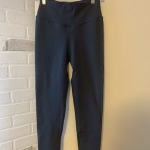 CLS booty scrunch leggings, M, charcoal